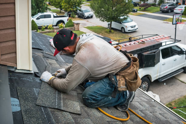 Professional Metal Roofing technician working in Gaines, MI
